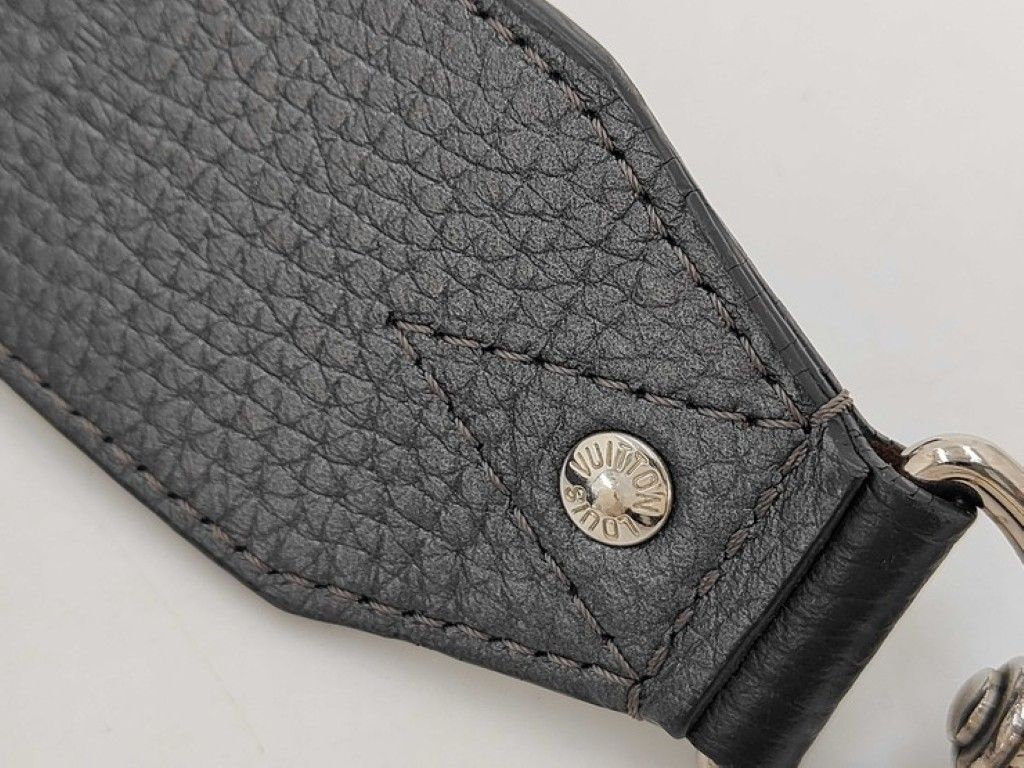 Louis Vuitton Shoulder Strap Black Gray Taurillon Leather Silver Logo — view 5