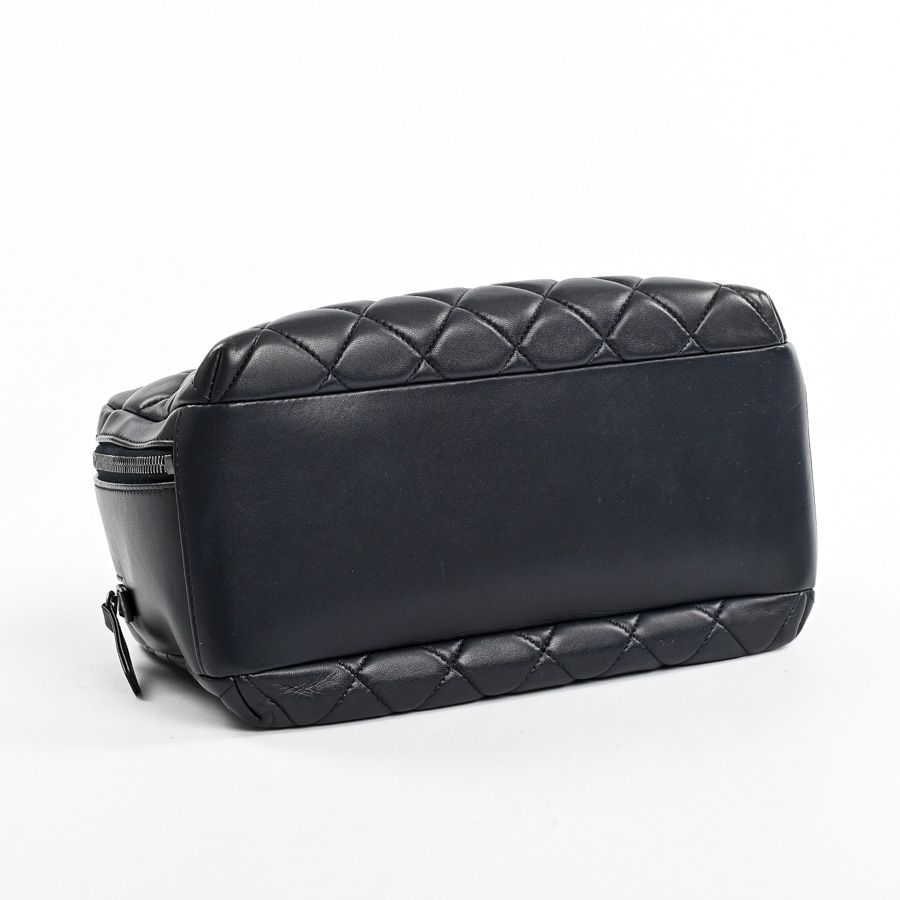 Chanel Trendy CC Bowling Bag — view 5