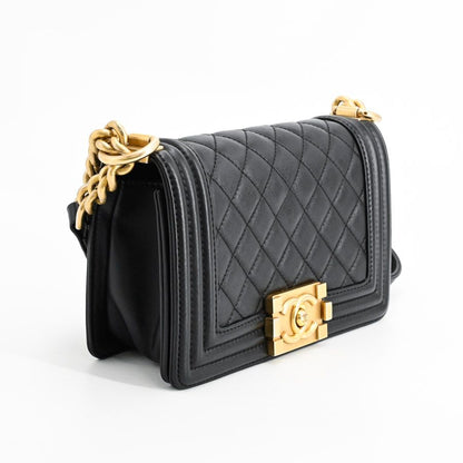 Chanel Shoulder Bag Small — view 2