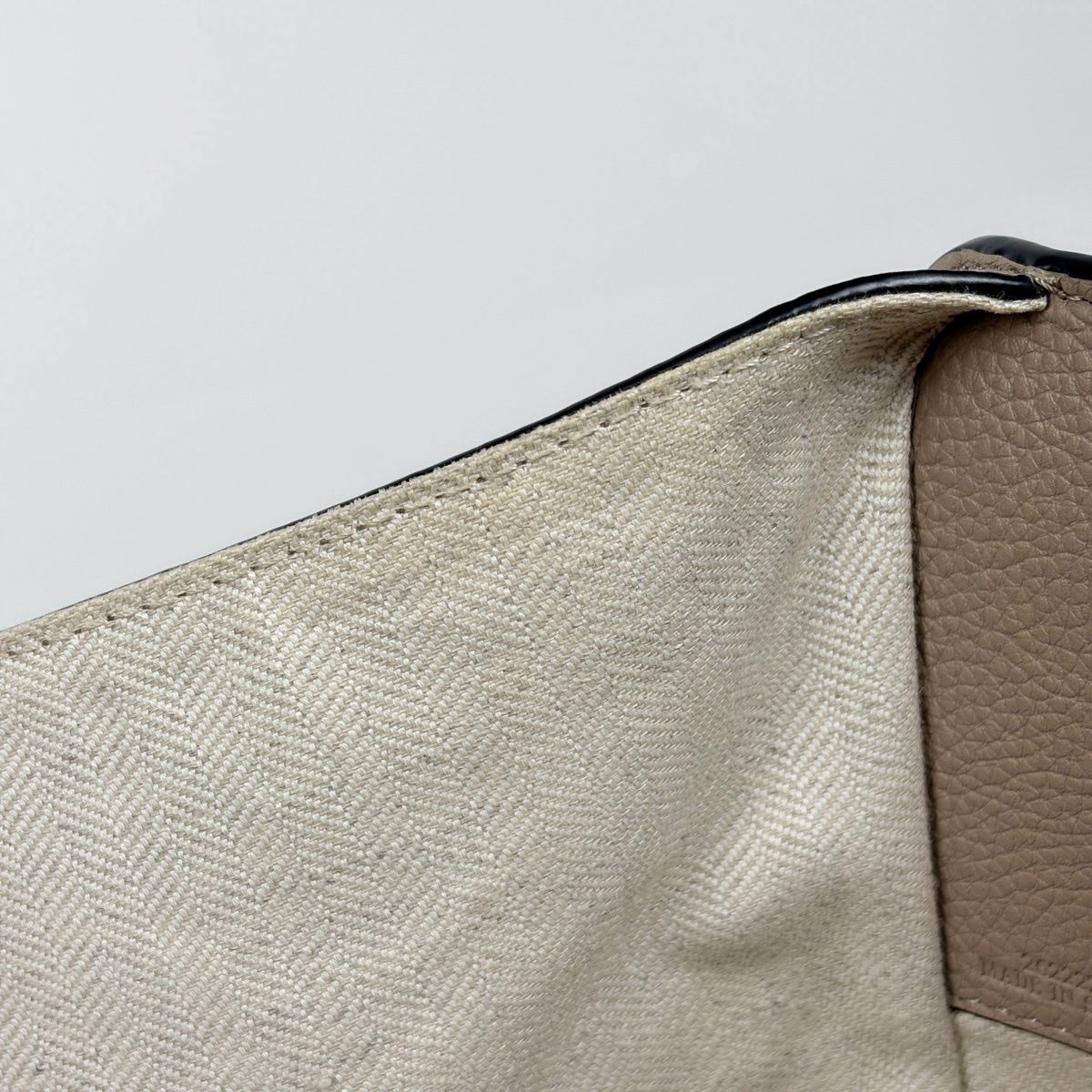 Loewe Hammock Small 2-Way Shoulder Bag Leather Beige — view 6