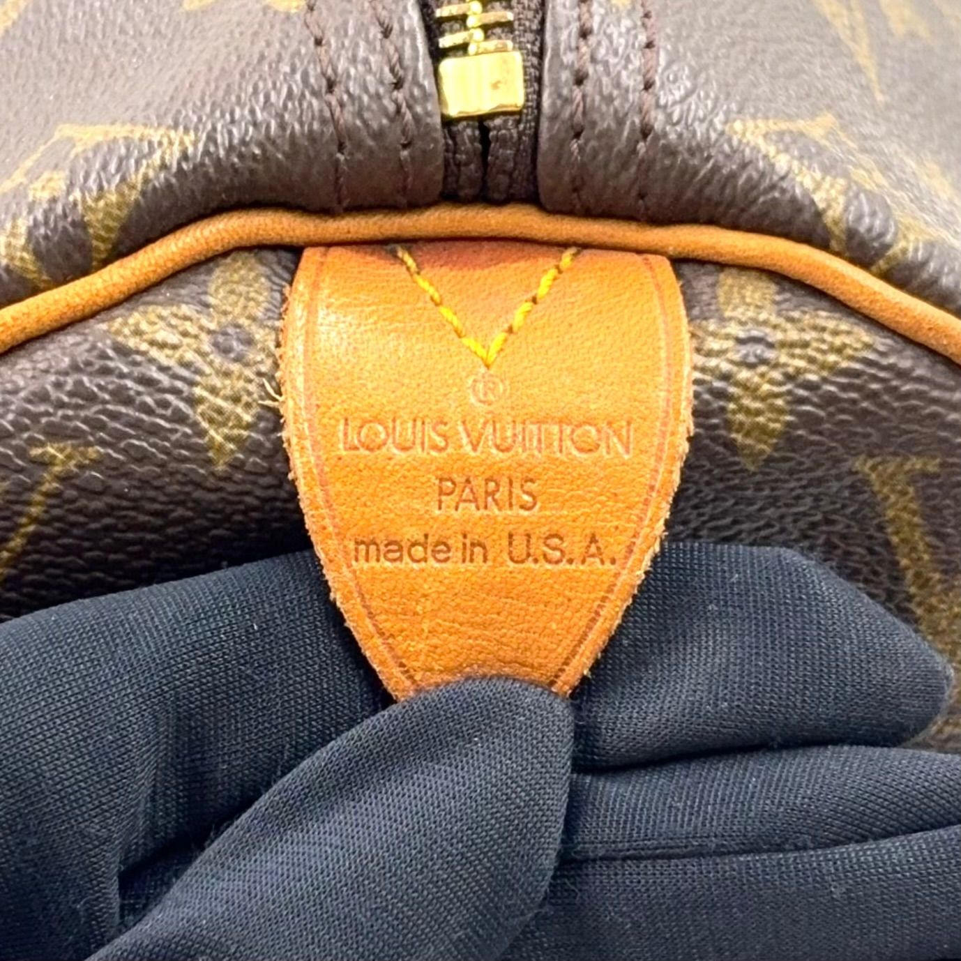 Louis Vuitton Speedy 40 Monogram Leather Brown Boston Bag Gold — view 4