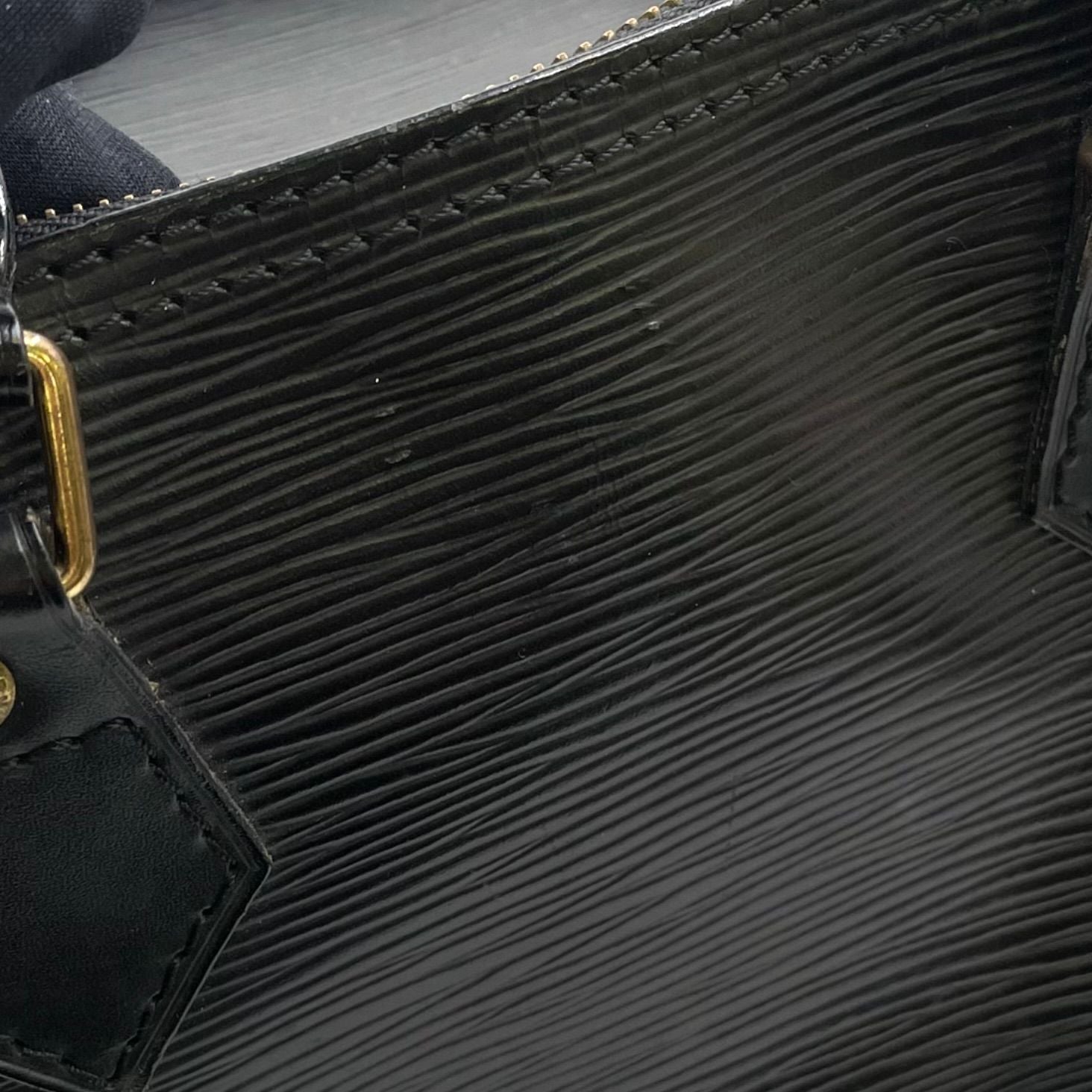 Louis Vuitton Speedy 30 Epi Noir Leather Black Handbag Gold — view 9
