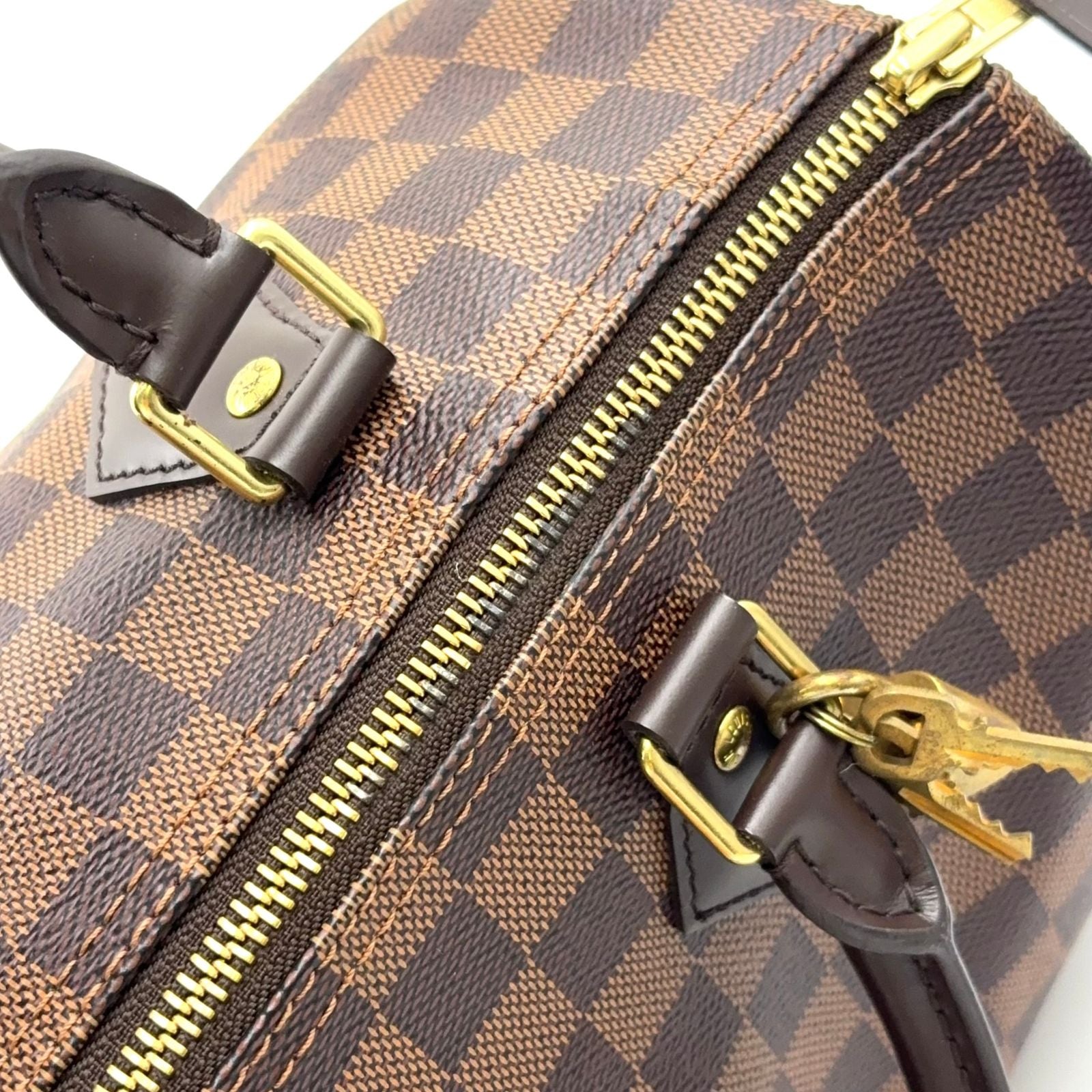Louis Vuitton Speedy 30 Damier Ebene Leather Brown Handbag Gold — view 9