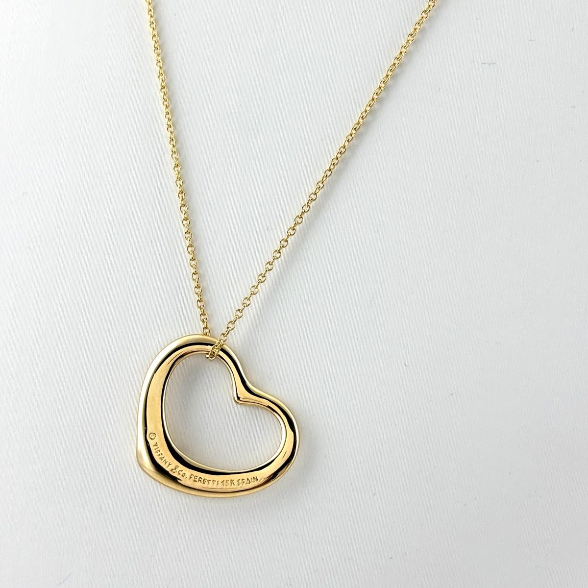 Tiffany & Co Open Heart Necklace YG Yellow Gold Pendant — view 2