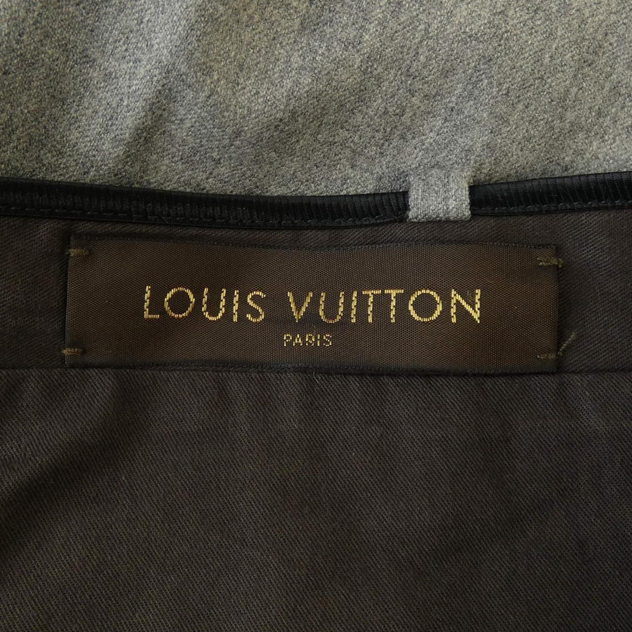 Louis Vuitton Pants Gray — view 4