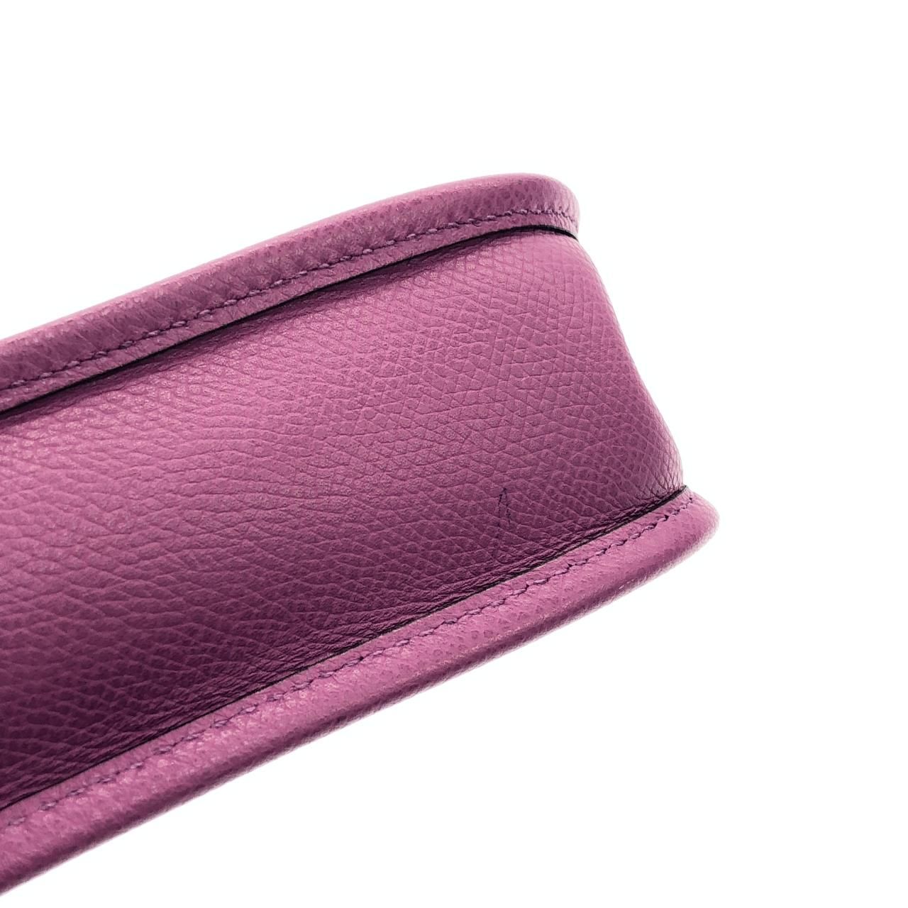 Hermes Vintage Evelyne TPM Shoulder Bag — view 4