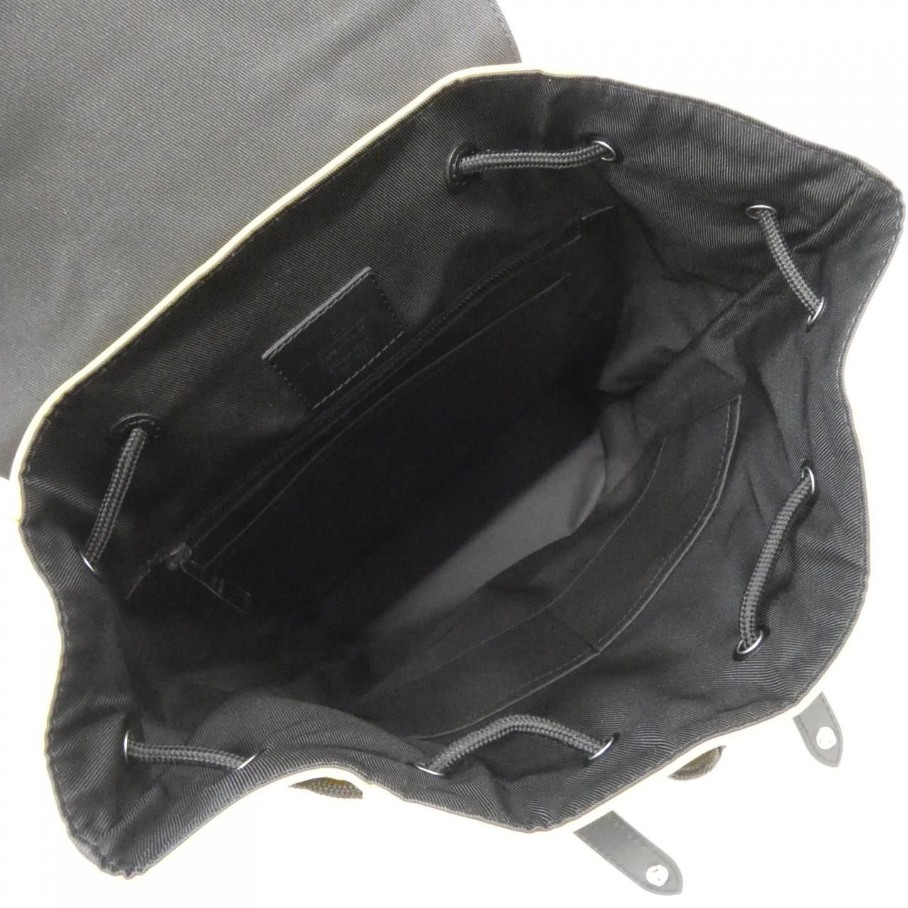 Louis Vuitton Damier Scuba Christopher MM Backpack — view 9