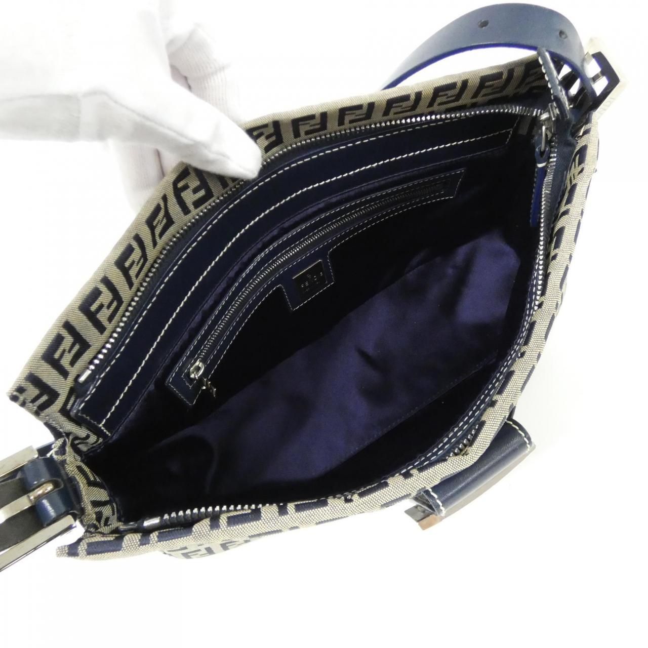 Fendi Vintage Shoulder Bag — view 8