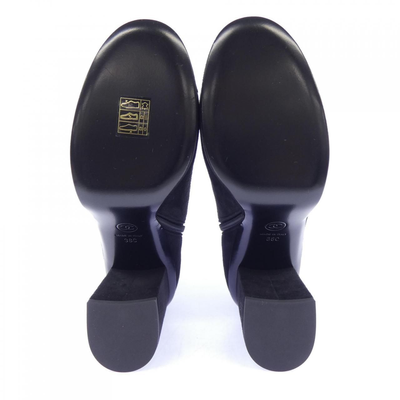 Chanel Short Boots Black — view 4