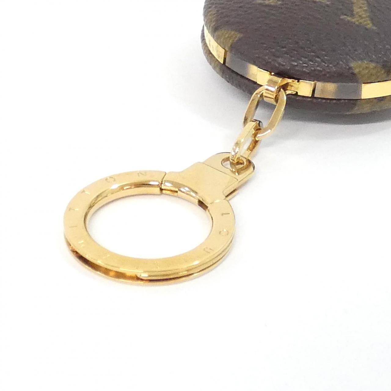 Louis Vuitton Monogram Astro Pill Key — view 4