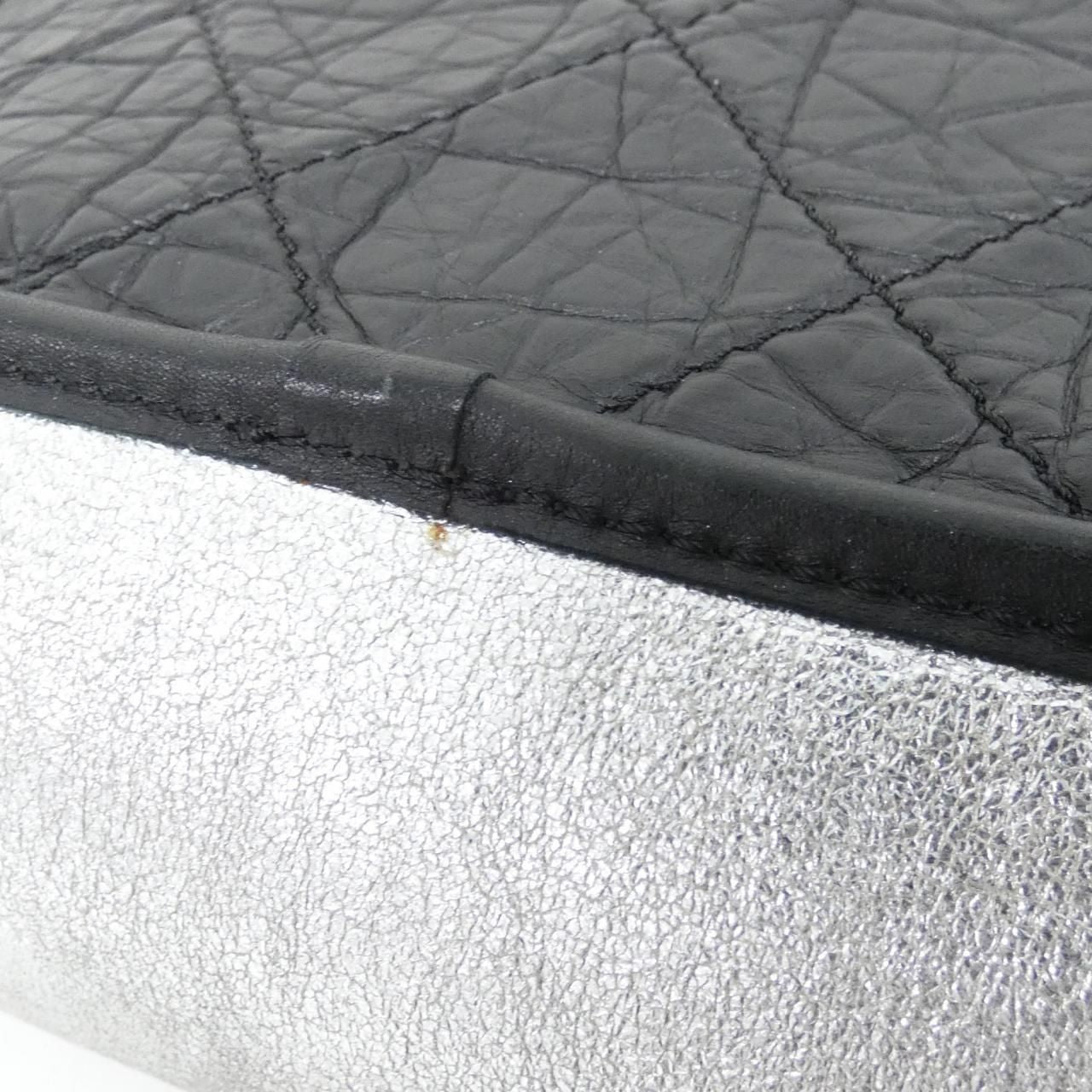 Chanel Bag Handbag Black — view 4