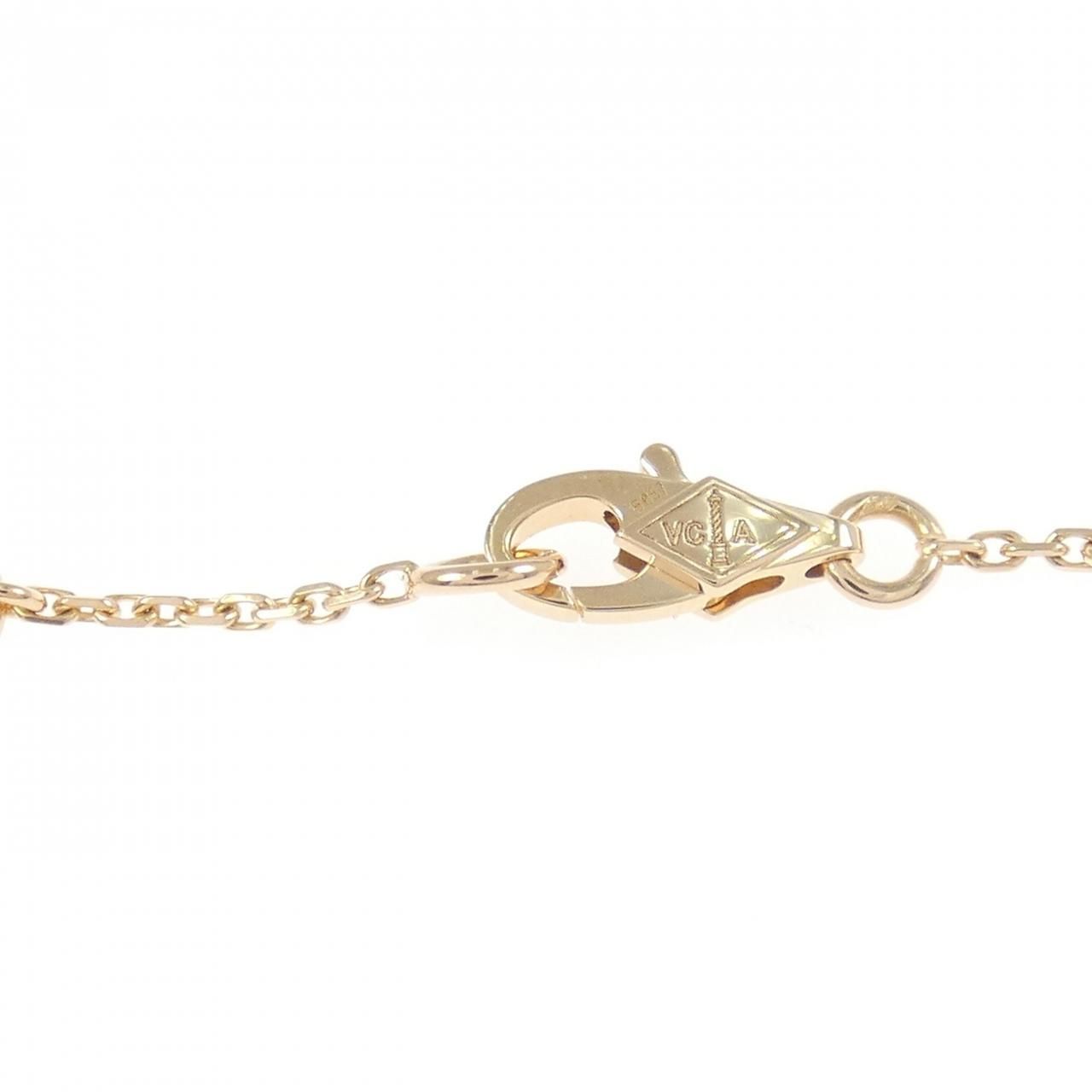 Van Cleef & Arpels Sweet Alhambra Bracelet — view 3