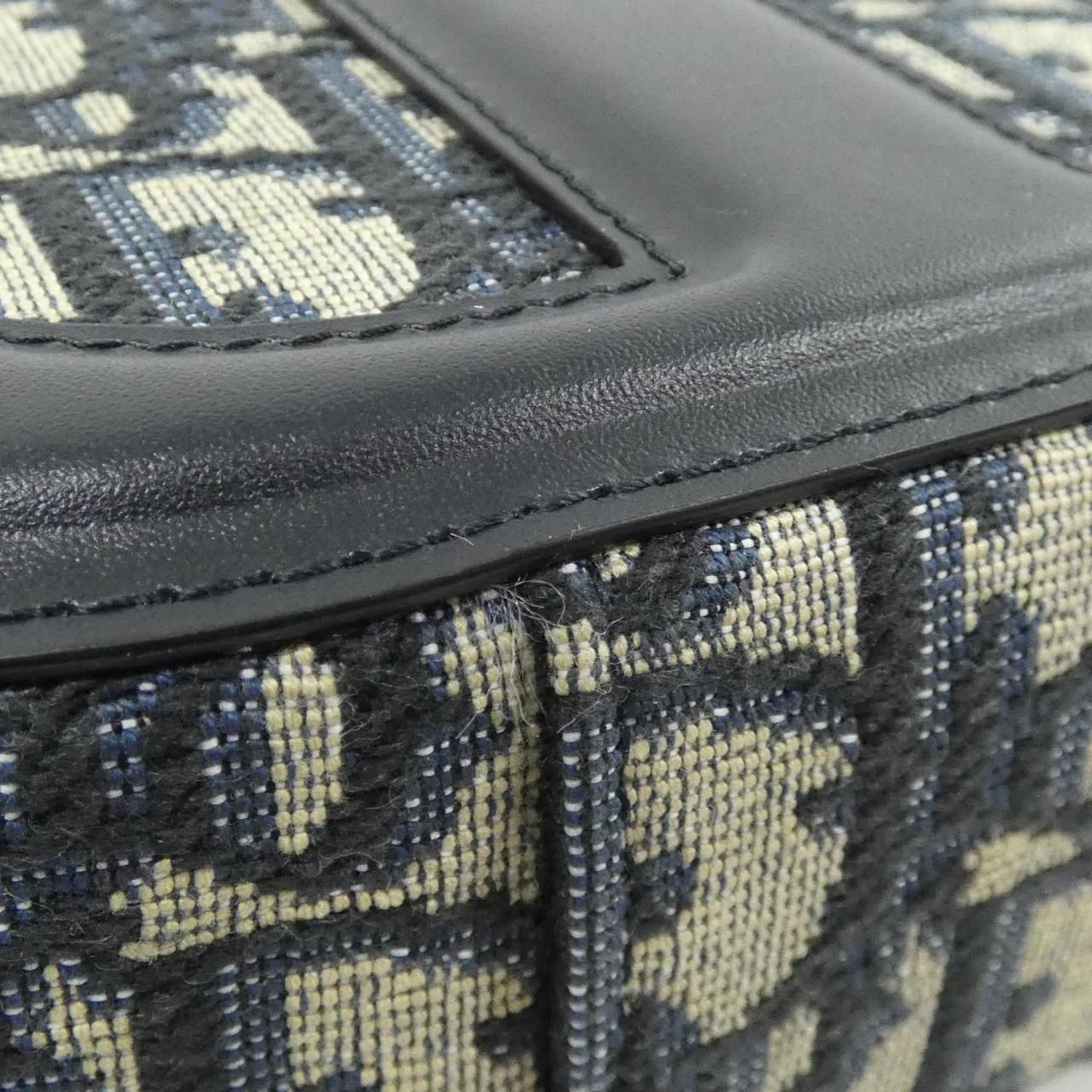 Dior Oblique CD Signature Oval Bag — view 2