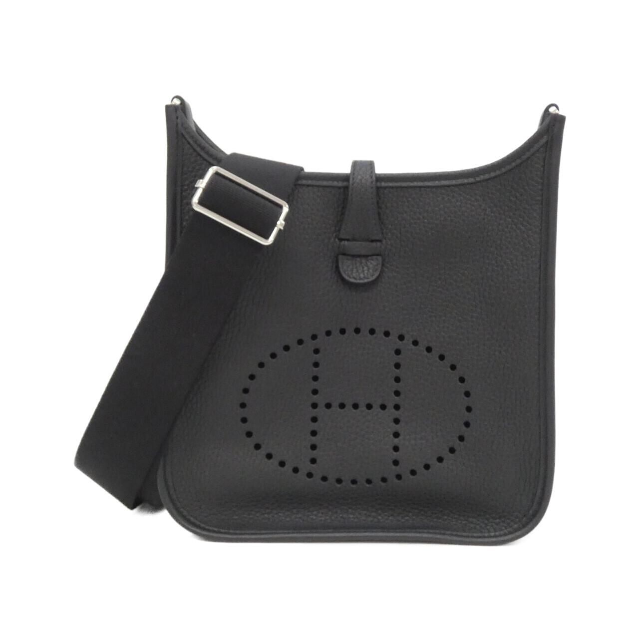 Hermes Evelyne 3 23 cm Shoulder Bag