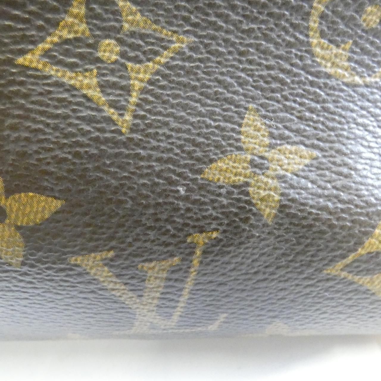 Louis Vuitton Monogram Retiro PM Bag — view 4