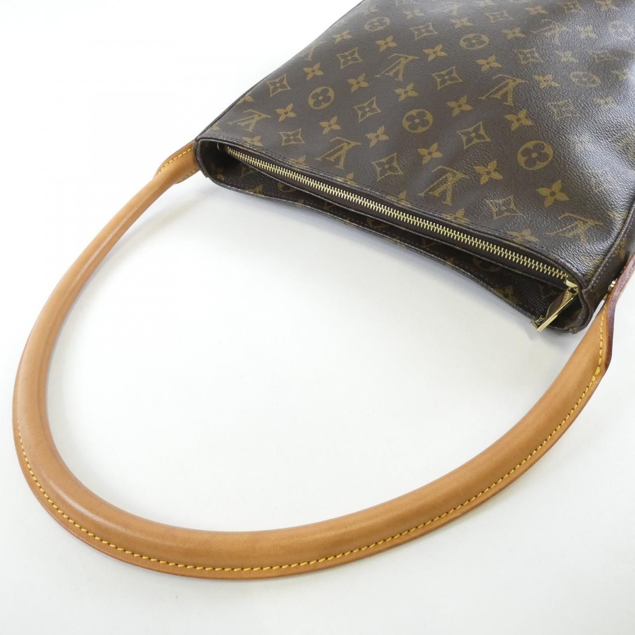 Louis Vuitton Monogram Looping GM Shoulder Bag — view 3