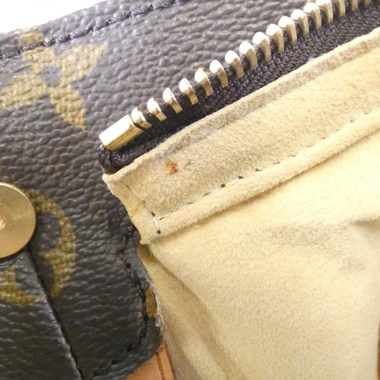 Louis Vuitton Monogram Looping GM Shoulder Bag — view 6