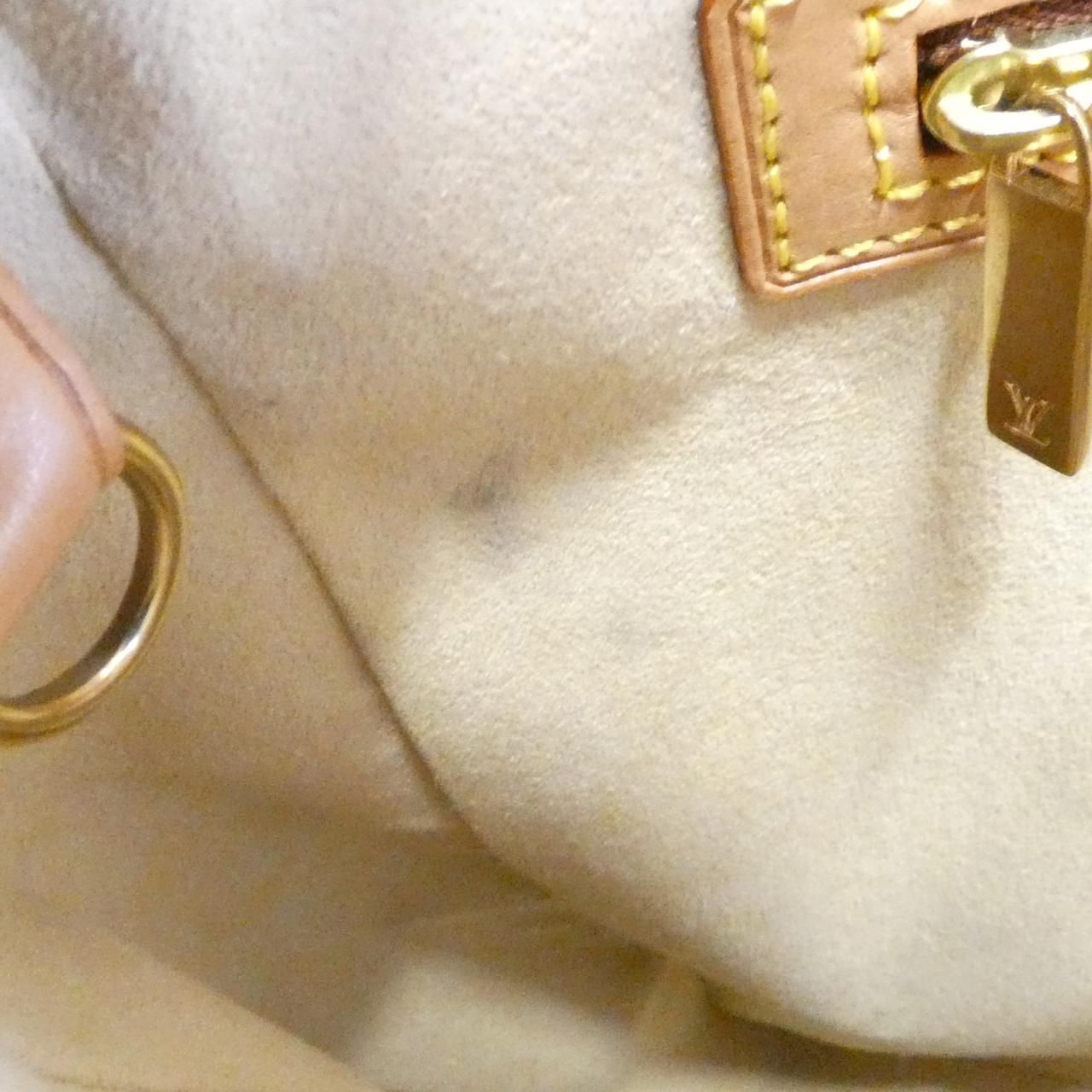 Louis Vuitton Monogram Looping GM Shoulder Bag — view 7