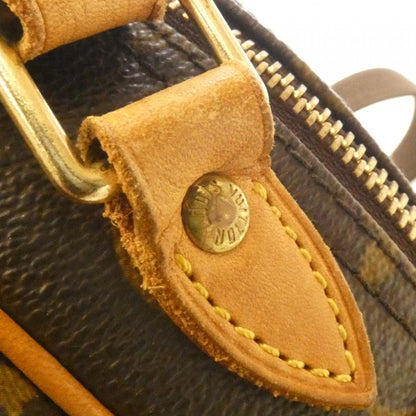 Louis Vuitton Monogram Reporter 28 cm Shoulder Bag — view 8