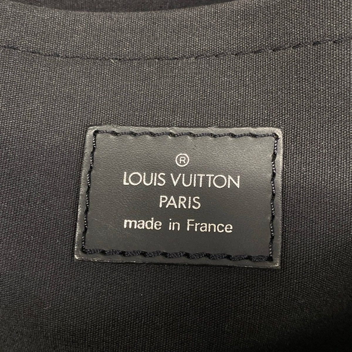 Louis Vuitton Shoulder Bag Epi Segur MM Noir Leather — view 9