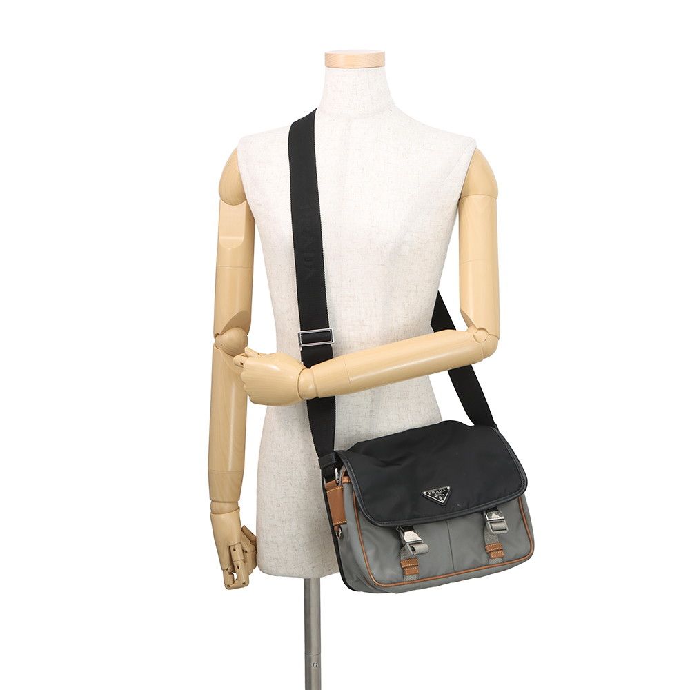 Prada Shoulder Bag Triangle Logo Nylon Leather Black — view 4