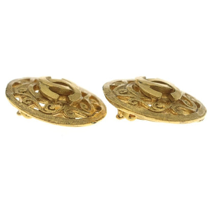 Chanel CC Logo Earrings Round Gold Plated — view 3