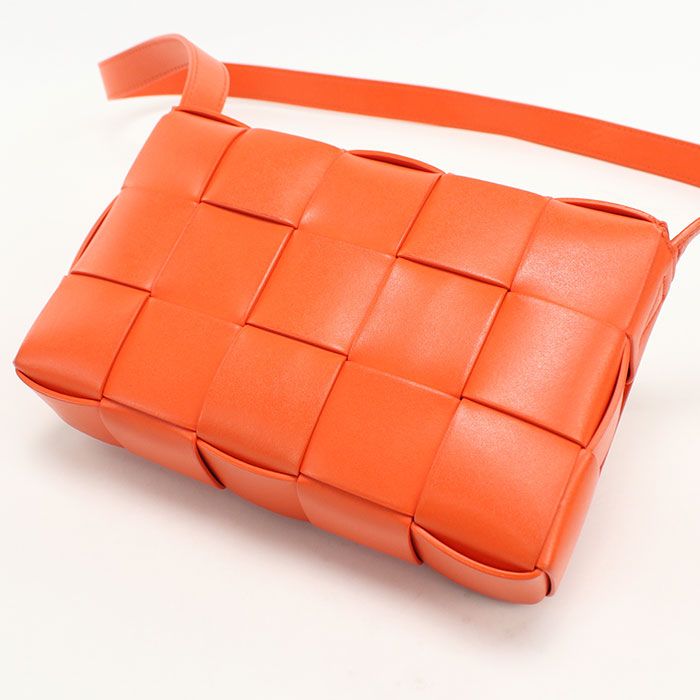 Bottega Veneta Cross Belt Bag Cassette Crossbody Calf — view 2