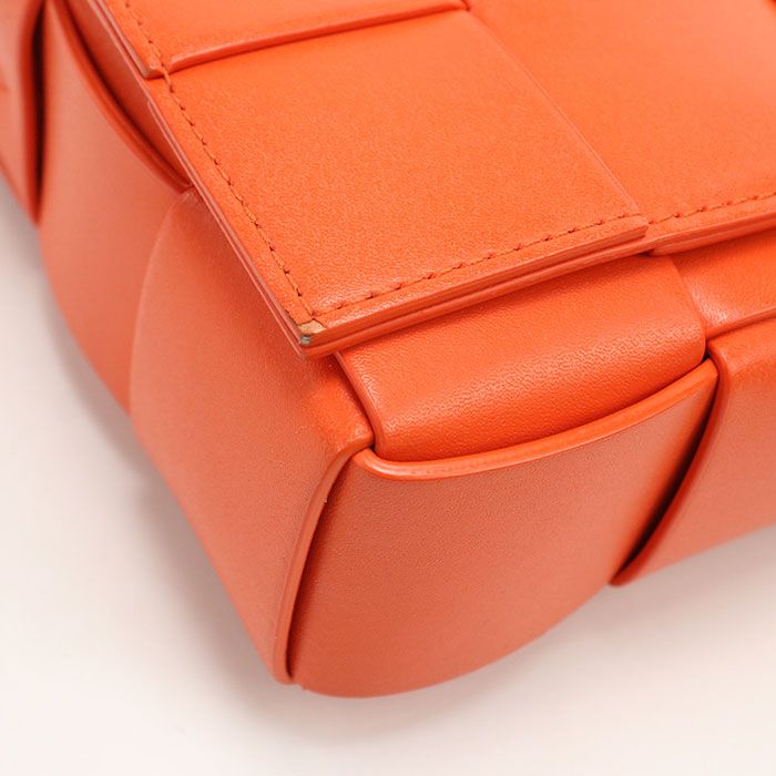 Bottega Veneta Cross Belt Bag Cassette Crossbody Calf — view 4