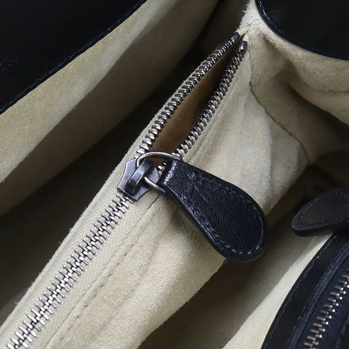 Bottega Veneta Intrecciato Handbag Leather — view 7