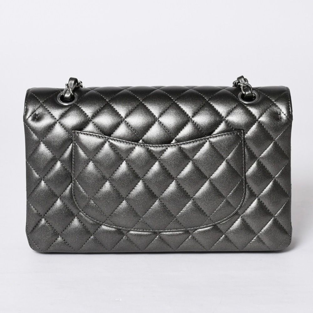 Chanel Quilted 25 Double Flap Chain Shoulder Bag Shine Gray Lambskin Silver — view 3