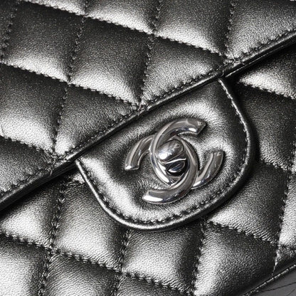 Chanel Quilted 25 Double Flap Chain Shoulder Bag Shine Gray Lambskin Silver — view 5