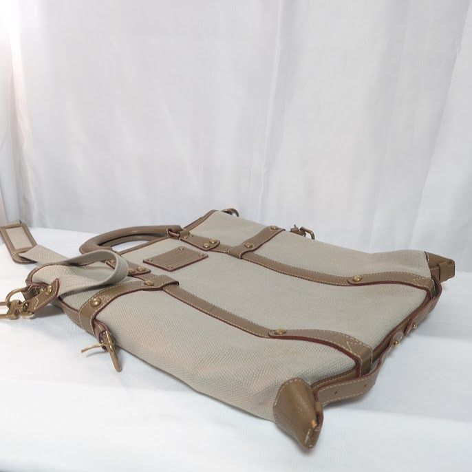 Louis Vuitton Antigua Pore Plume GM 2-Way Tote Shoulder Bag — view 3