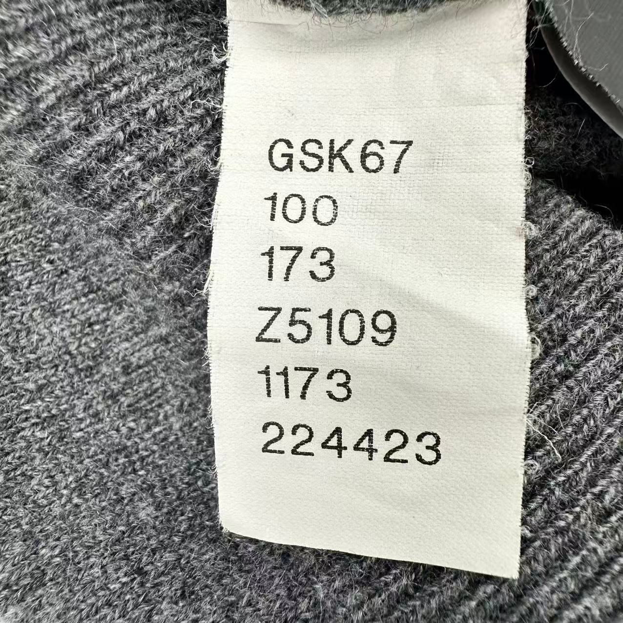 Gucci Sweater Gray V-neck Cashmere XL — view 4