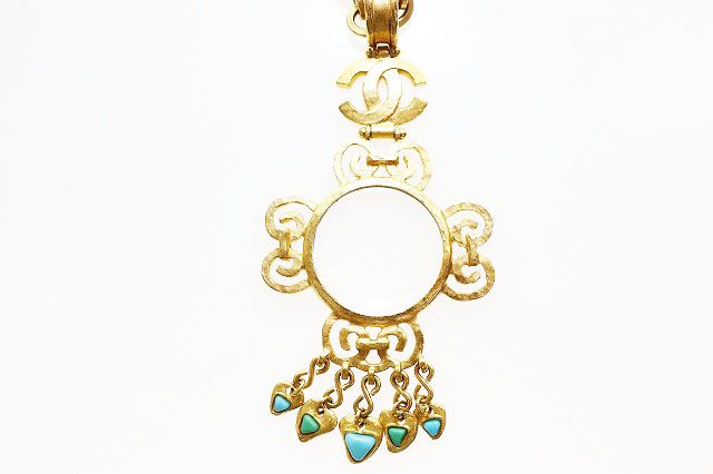 Chanel Long Necklace Pendant with Loupe Turquoise CC Logo Gold — view 3