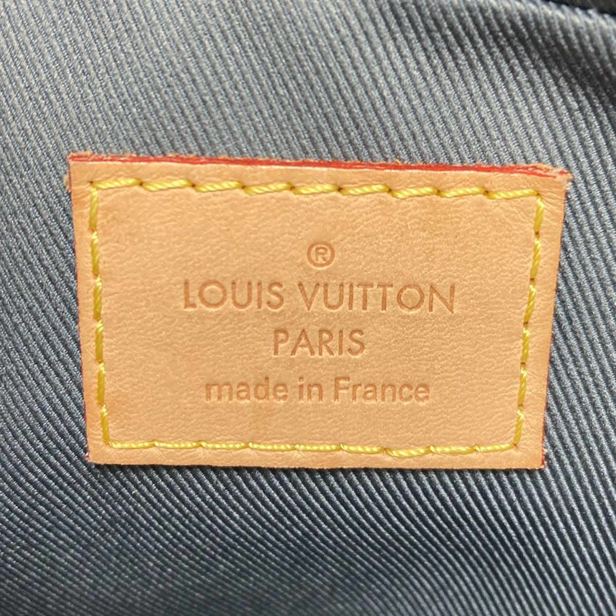 Louis Vuitton Trio Messenger Shoulder Bag Damier Salt — view 6