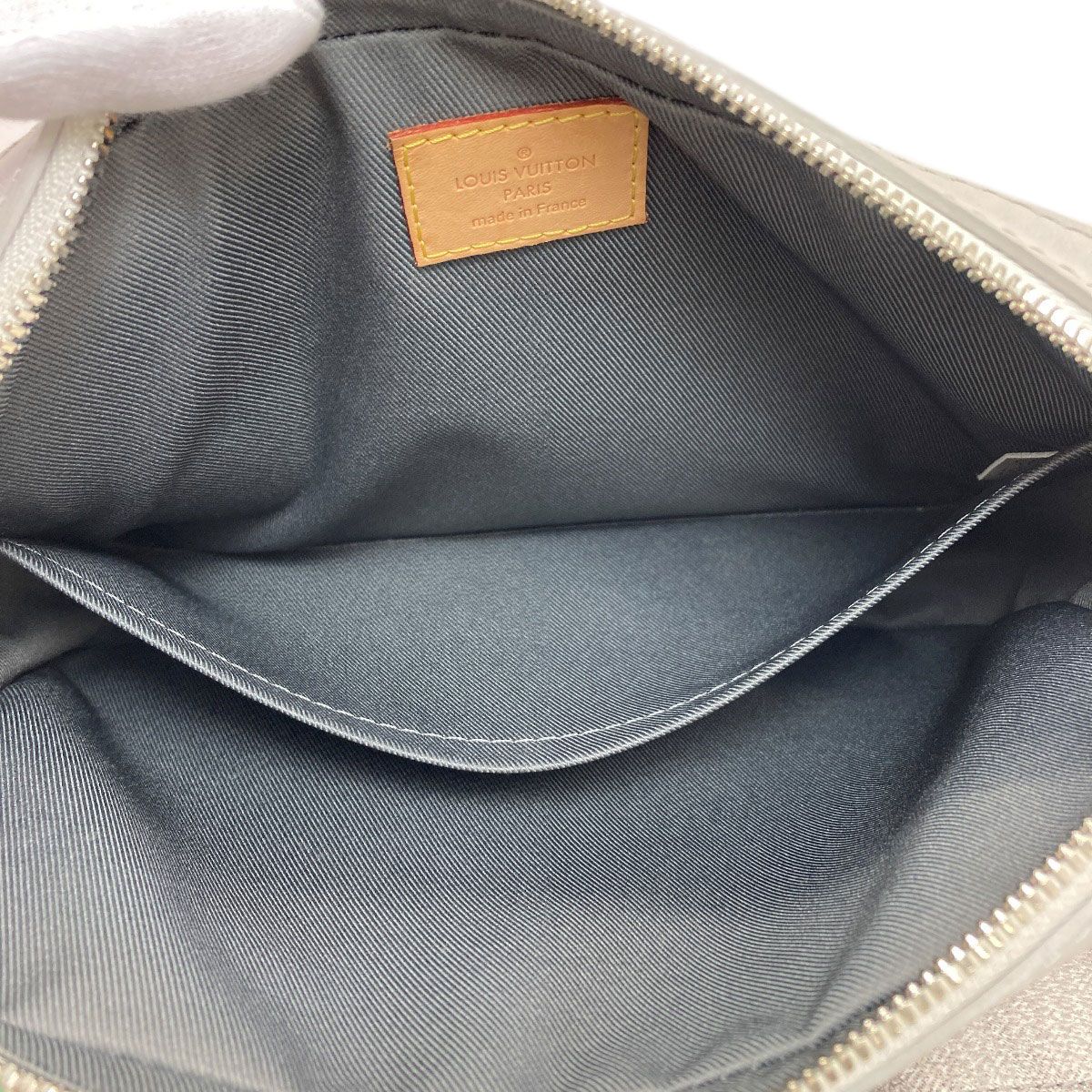 Louis Vuitton Trio Messenger Shoulder Bag Damier Salt — view 5