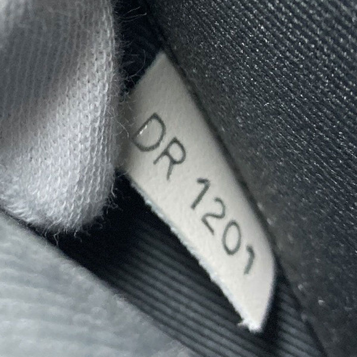 Louis Vuitton Trio Messenger Shoulder Bag Damier Salt — view 7