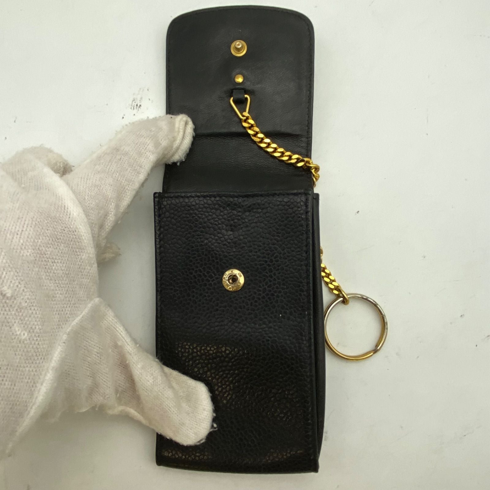 Chanel Cigarette Case CC Logo Caviar Leather — view 4