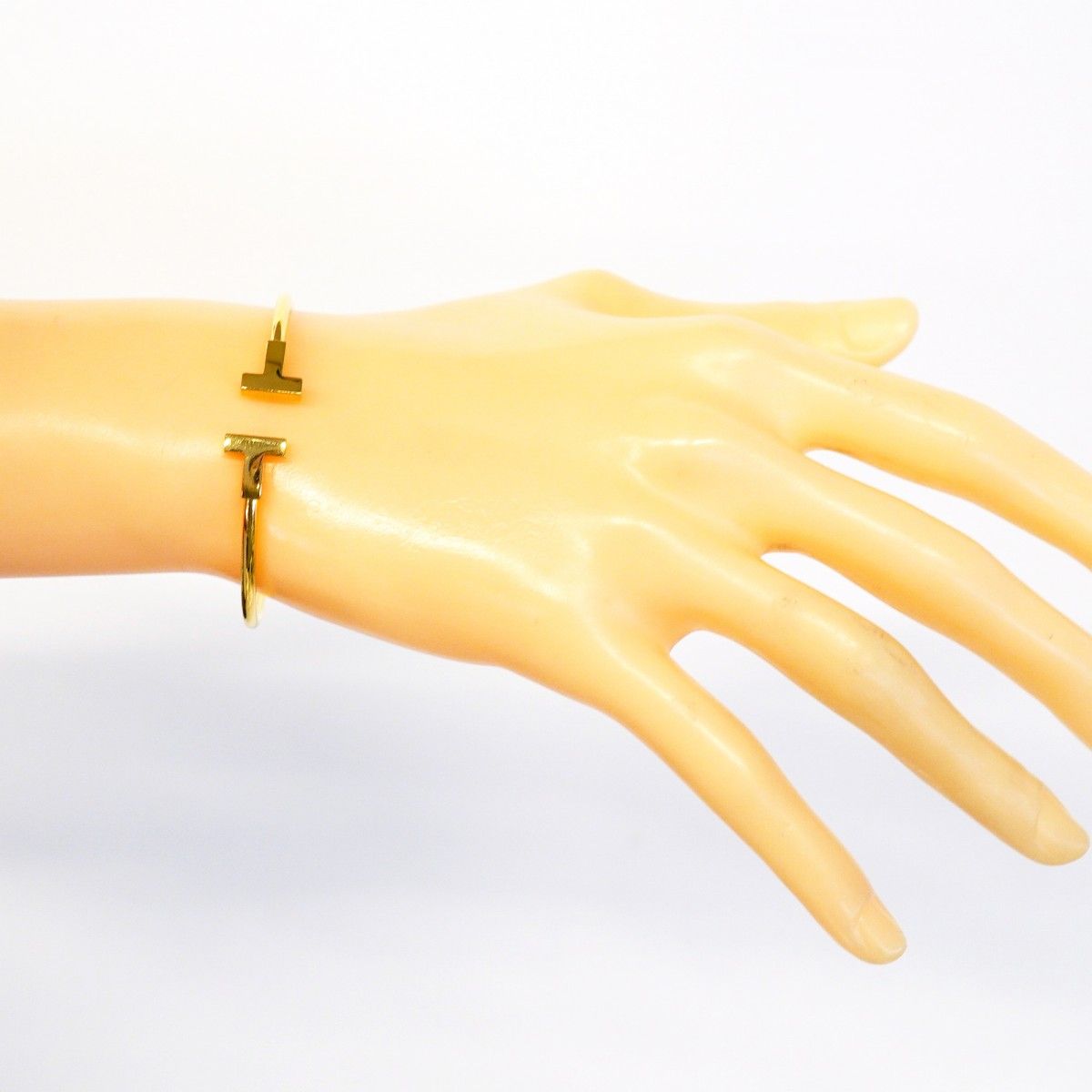 Tiffany & Co Bangle T Wire 18k Yellow Gold Bracelet — view 6