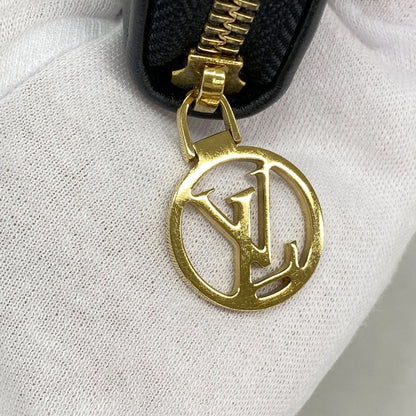 Louis Vuitton Wallet Monogram Embossed Cousin Zippy Noir — view 7