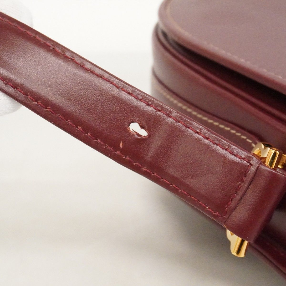 Cartier Shoulder Bag Must Leather Bordeaux Gold — view 7