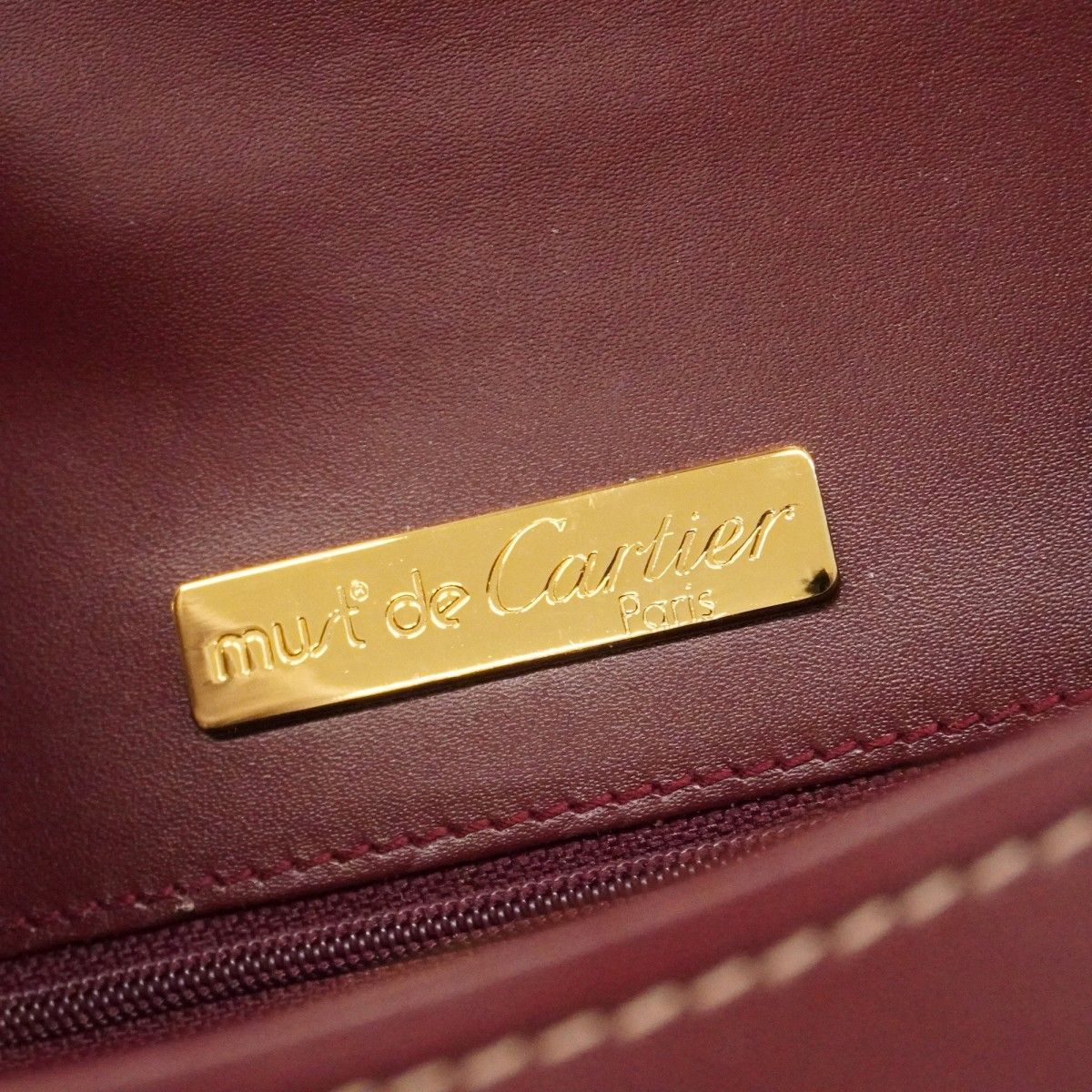 Cartier Shoulder Bag Must Leather Bordeaux Gold — view 5