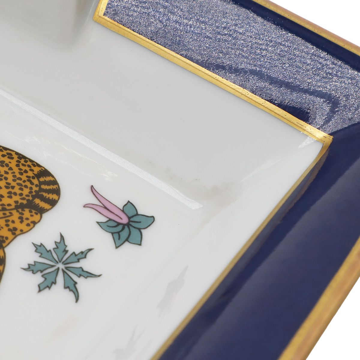 Hermes Ashtray Tray Case Panthere Leopard Print Animal Ceramic White Navy Gold — view 3