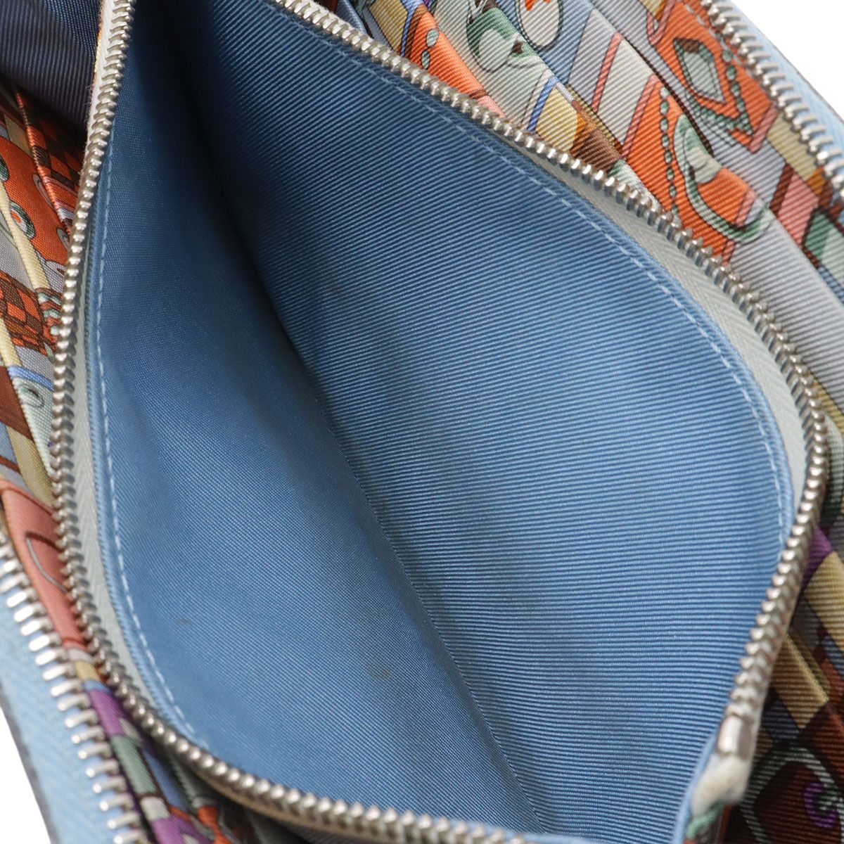 Hermes Azap Long Silk in Zip Around Wallet Veau Light Blue Silver — view 6