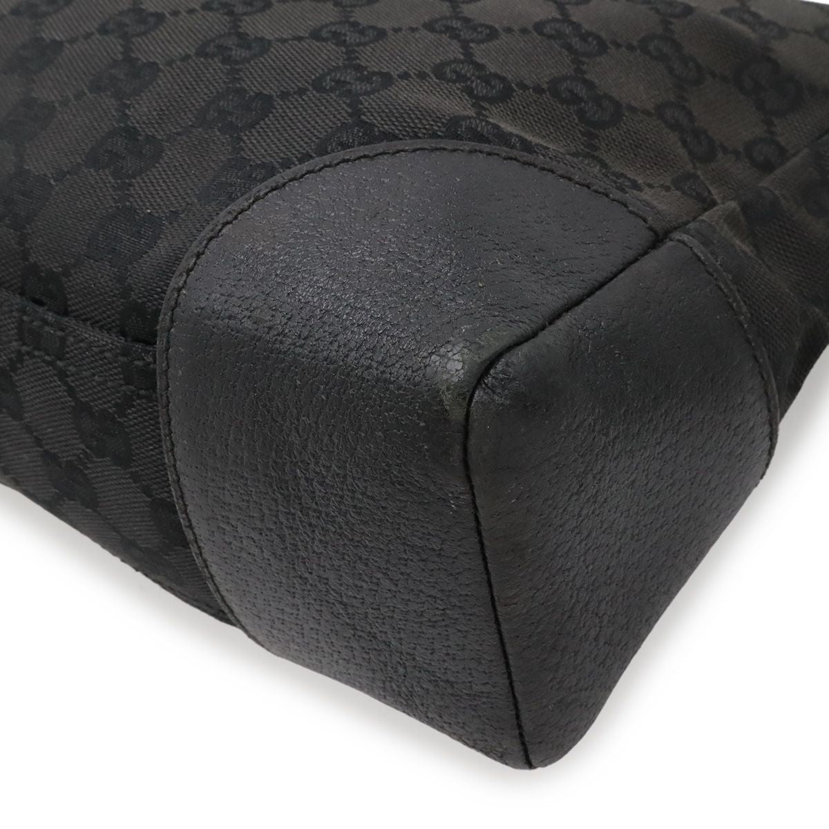 Gucci GG Canvas Shoulder Bag Crossbody Leather Black — view 3