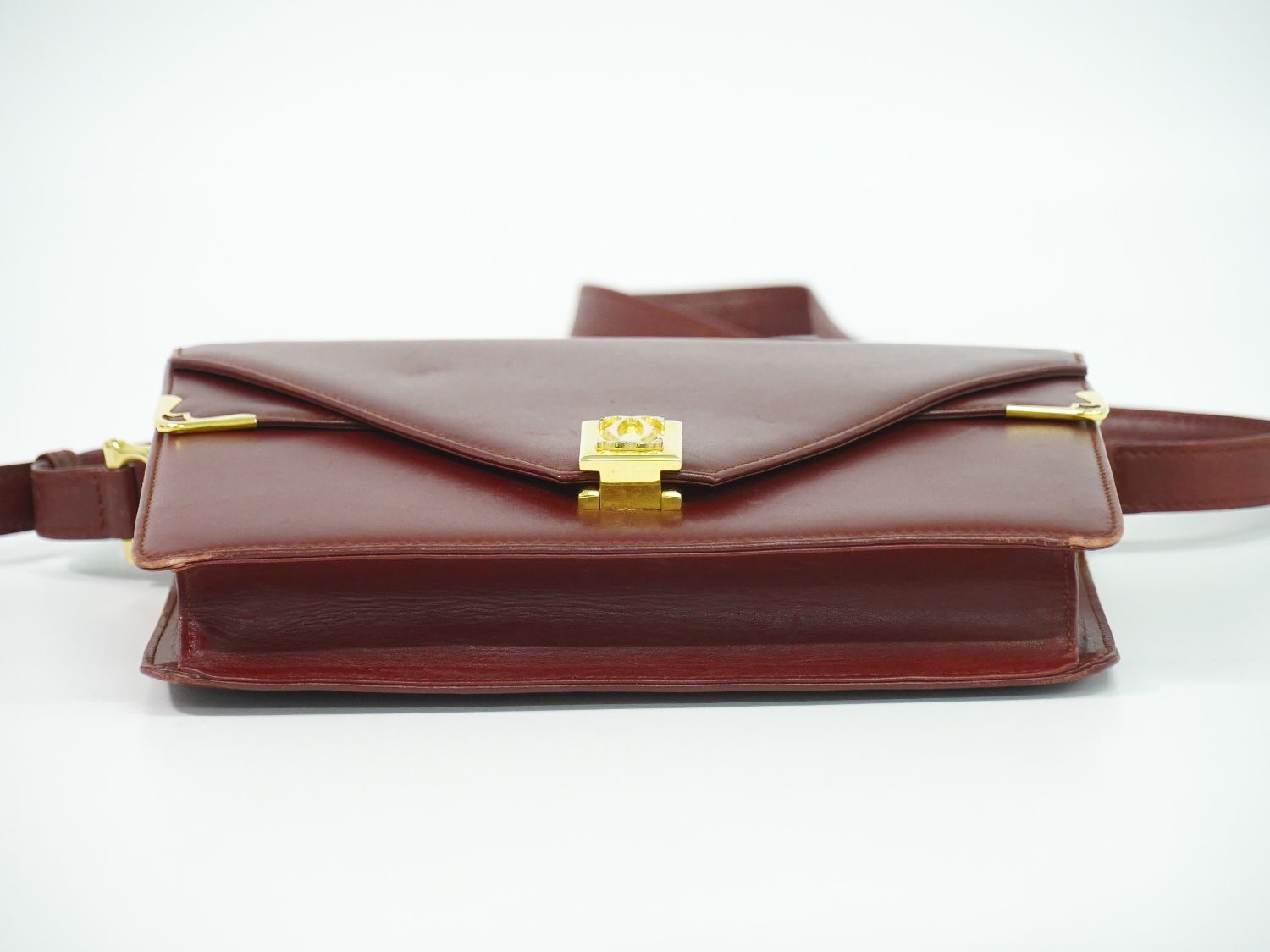 Cartier Must Line Shoulder Bag Pochette Leather Bordeaux — view 3