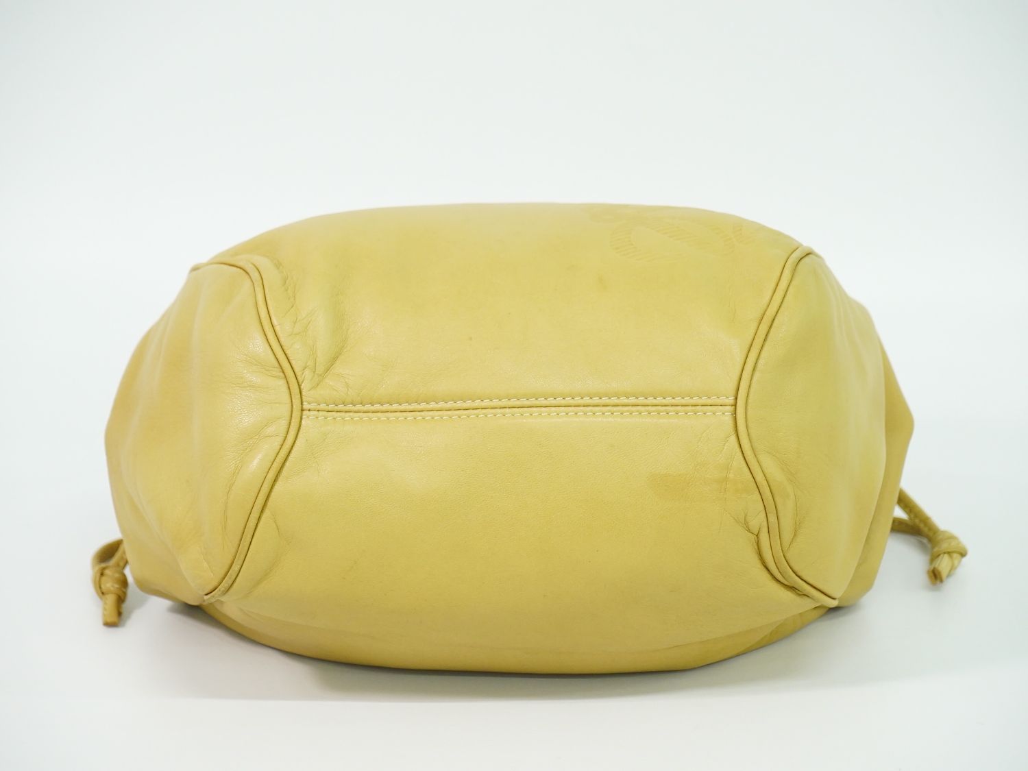 Loewe Anagram Tote Leather Beige — view 3