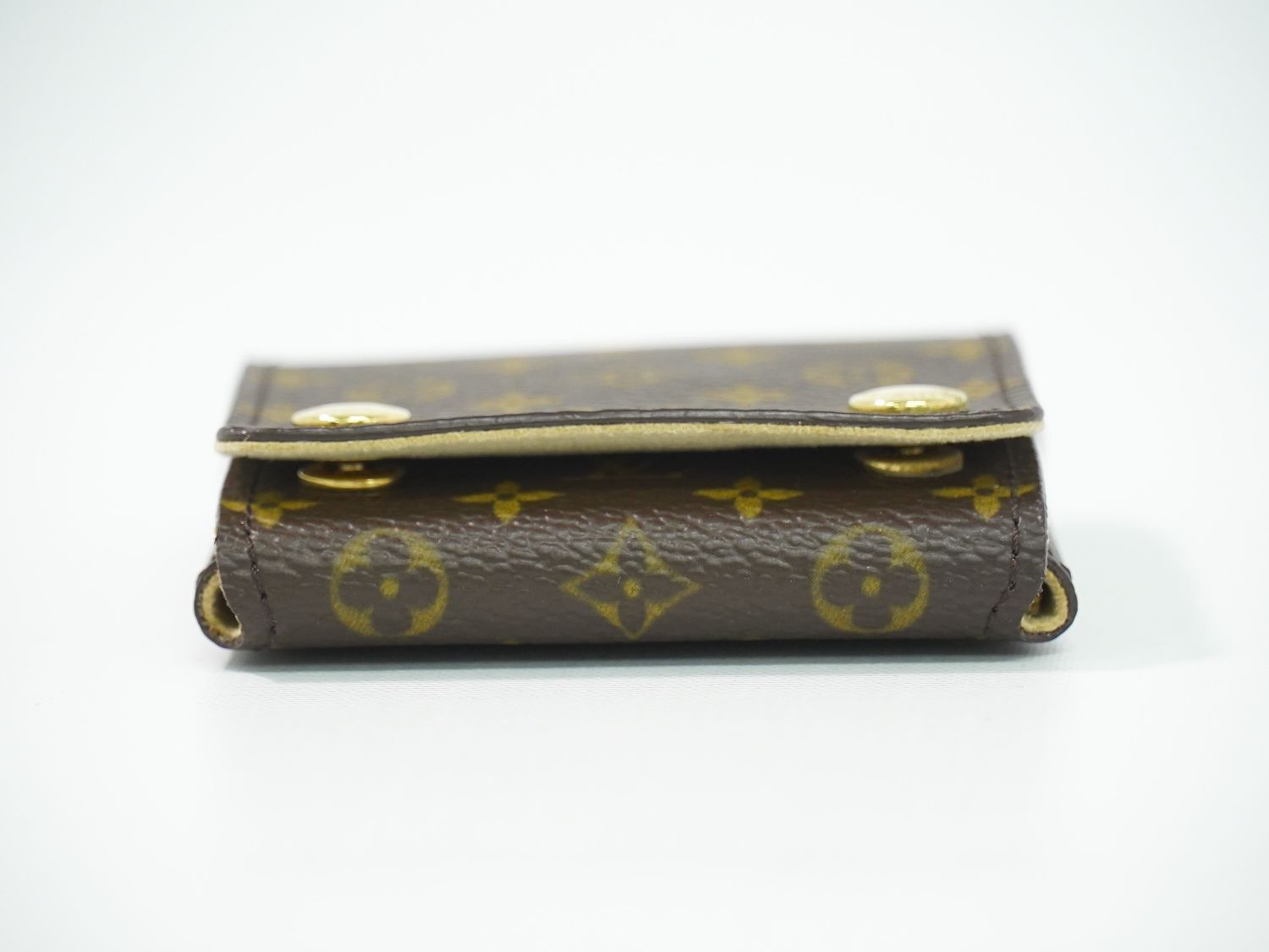 Louis Vuitton LV Monogram Case Brown Shoulder Bag — view 3