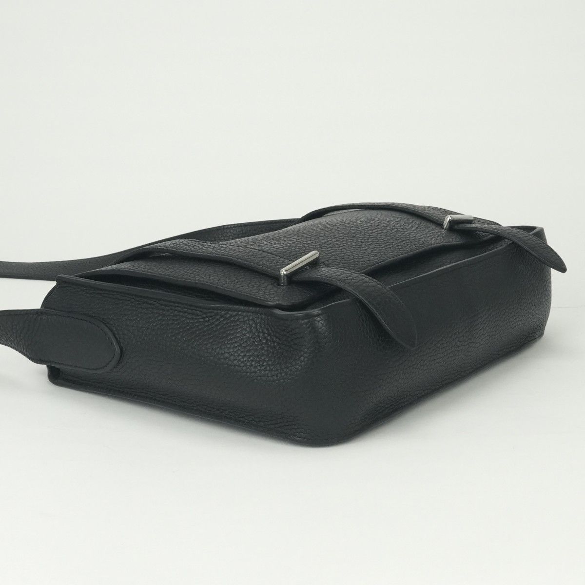 Hermes Steve Caporal 27 Shoulder Bag Taurillon Clemence Noir Black Silver — view 6
