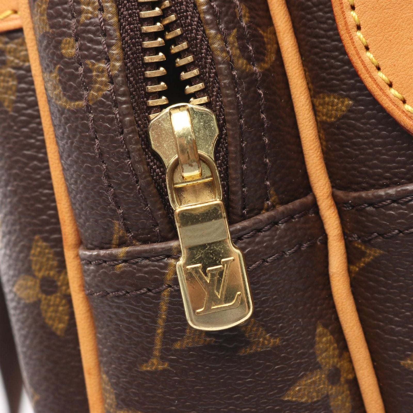 Louis Vuitton Shoulder Bag Reporter PM Canvas Leather — view 9